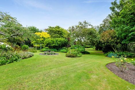 Photo of property in 37 Flint Road West, Stratford, 4332