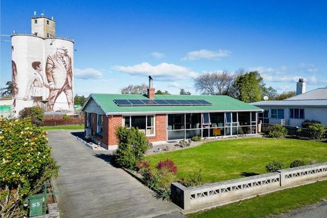 Photo of property in 85 Shearman Street, Waimate, 7924