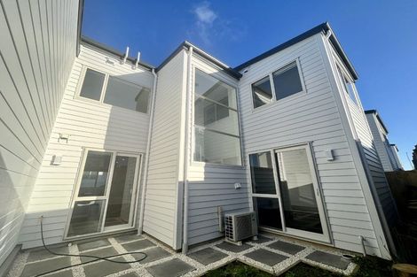 Photo of property in 22e Elliot Street, Howick, Auckland, 2014