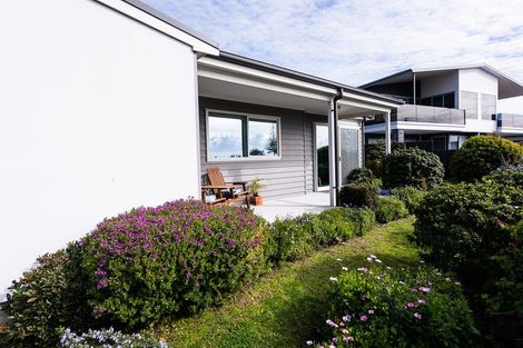 Photo of property in 16 Ferguson Avenue, Westshore, Napier, 4110