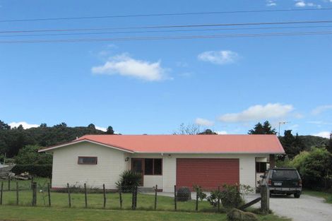 Photo of property in 13 Solander Street, Tolaga Bay, 4077