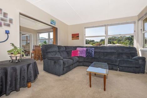 Photo of property in 14 Justin Street, Mangapapa, Gisborne, 4010