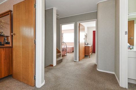 Photo of property in 1409 Warwick Place, Mayfair, Hastings, 4122