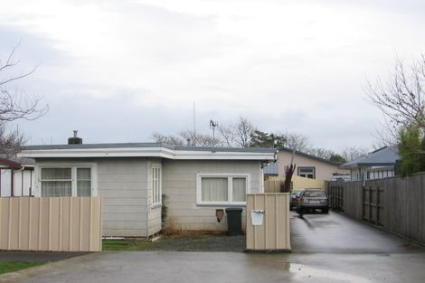 Photo of property in 28 Brightwater Terrace, Terrace End, Palmerston North, 4410