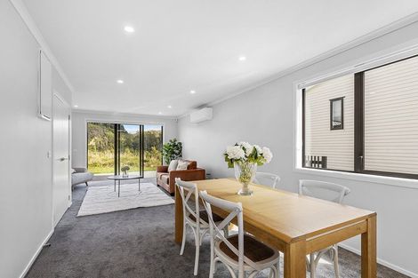 Photo of property in 30 Bee Lane, Whitby, Porirua, 5024