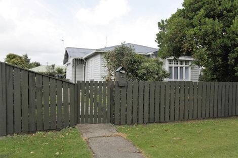 Photo of property in 57 Charles Street, Grasmere, Invercargill, 9810