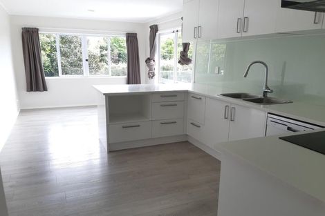 Photo of property in 295 Clarks Beach Road, Clarks Beach, Pukekohe, 2679