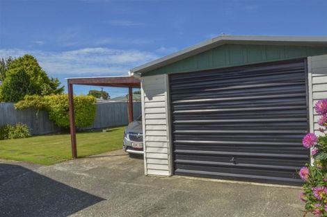 Photo of property in 75 Edinburgh Crescent, Waikiwi, Invercargill, 9810