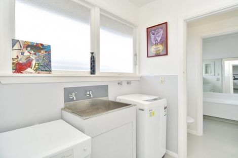 Photo of property in 10 Fairford Street, Bishopdale, Christchurch, 8053