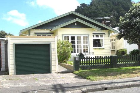 Photo of property in 38 Burnham Street, Seatoun, Wellington, 6022