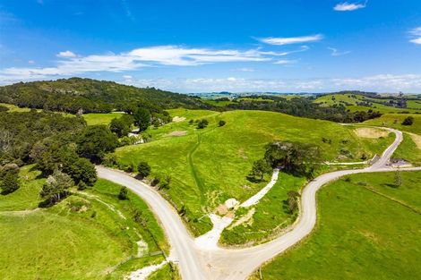 Photo of property in 268 Wairere Road, Paparoa, 0571