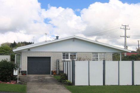 Photo of property in 1 Cheops Street, Pomare, Rotorua, 3015