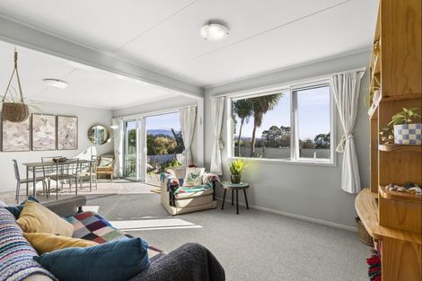 Photo of property in 670 Abel Tasman Drive, Clifton, Takaka, 7183