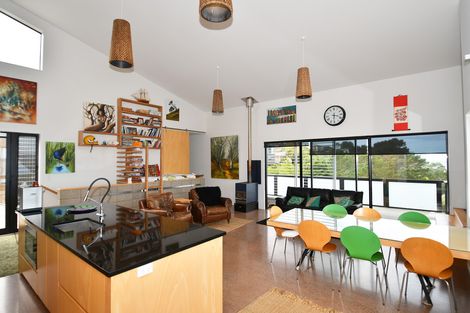 Photo of property in 15c Wonderview Road, Leigh, 0985