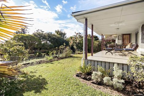 Photo of property in 250 Titirangi Road, Titirangi, Auckland, 0604