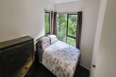 Photo of property in 22 Anne Mclean Drive, Bayview, Auckland, 0629