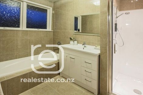Photo of property in 26 Priestley Drive, Bucklands Beach, Auckland, 2014