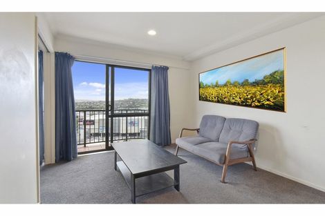 Photo of property in The Rennaissance, 15i/18 Ronwood Avenue, Manukau, Auckland, 2104