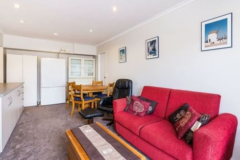 Photo of property in 10 Titoki Avenue, Waipahihi, Taupo, 3330