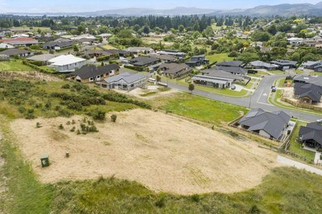 Photo of property in 27 Baxendale Drive, Matipo Heights, Rotorua, 3015
