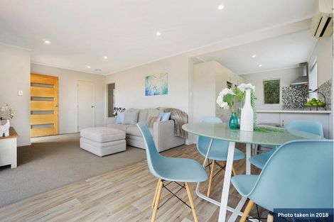 Photo of property in 1/17 Sandiacre Way, Browns Bay, Auckland, 0630