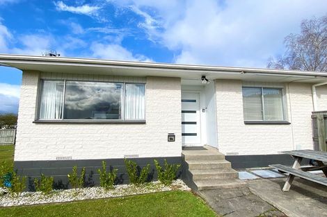 Photo of property in 9b Mallard Drive, Selwyn Heights, Rotorua, 3015