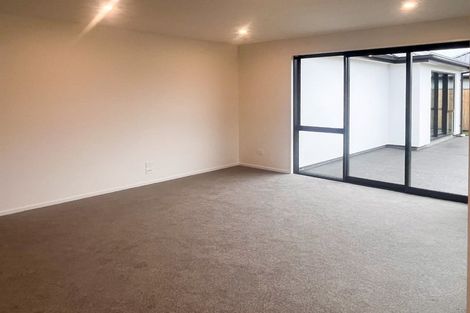 Photo of property in 17 Sutherlands Road, Halswell, Christchurch, 8025