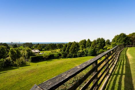 Photo of property in 590c Frankley Road, Hurworth, New Plymouth, 4371