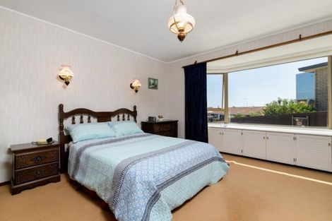 Photo of property in 22 Laing Place, Otumoetai, Tauranga, 3110