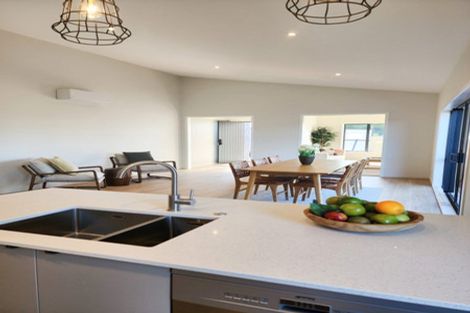 Photo of property in 17 Te Rata Boulevard, Karaka, 2124