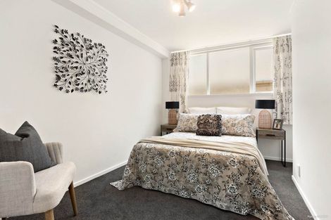 Photo of property in 68a Carlisle Road, Browns Bay, Auckland, 0630