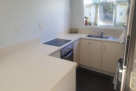 Photo of property in 109 Tirimoana Road, Te Atatu South, Auckland, 0602