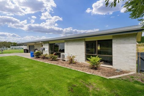 Photo of property in 73 Flora Road East, Makarewa, Invercargill, 9876