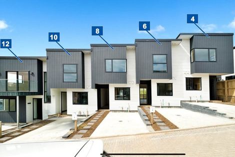 Photo of property in 8 Kautawa Lane, Massey, Auckland, 0614