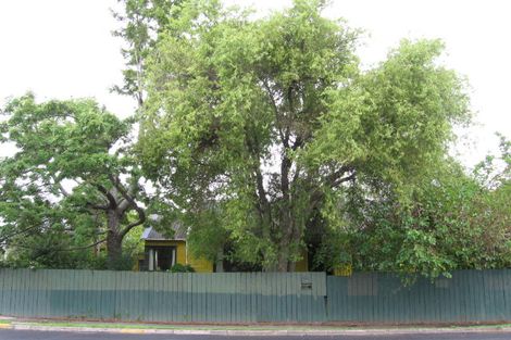 Photo of property in 346 West Coast Road, Glen Eden, Auckland, 0602