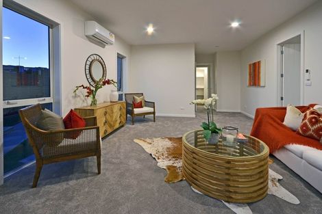 Photo of property in 11 Bearing Parade, Long Bay, Auckland, 0630