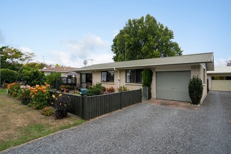 Photo of property in 60a Moore Street, Leamington, Cambridge, 3432