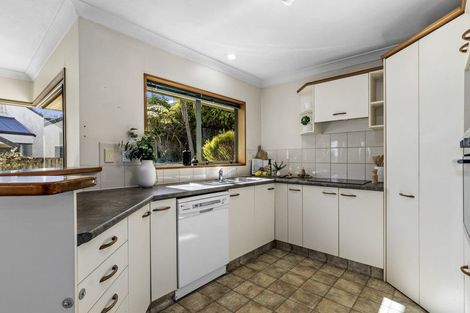 Photo of property in 30 Summerhaven Place, Ohauiti, Tauranga, 3112