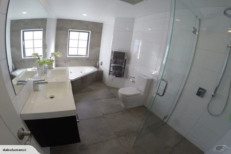 Photo of property in 153 Ruapehu Drive, Fitzherbert, Palmerston North, 4410