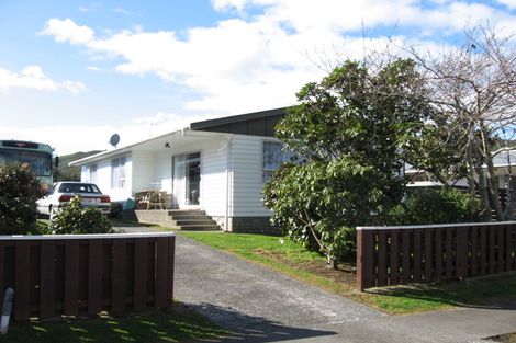 Photo of property in 20 Stockdale Street, Wainuiomata, Lower Hutt, 5014