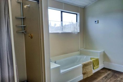 Photo of property in 16 Rutherford Street, Wairoa, 4108