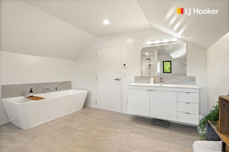 Photo of property in 299 Gladstone Road North, Mosgiel, 9092