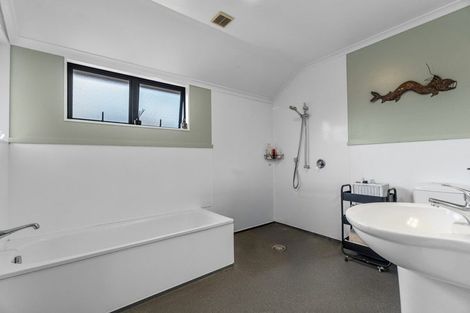 Photo of property in 110 Ayrshire Drive, Grandview Heights, Hamilton, 3200