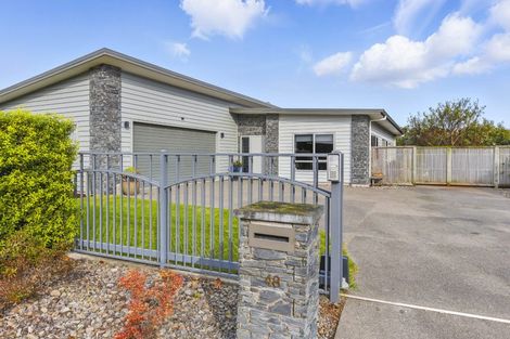 Photo of property in 48 Kotuku Drive, Paraparaumu Beach, Paraparaumu, 5032
