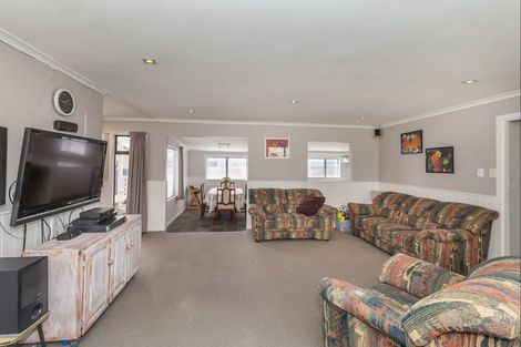 Photo of property in 5 Muapoko Street, Himatangi Beach, Foxton, 4891