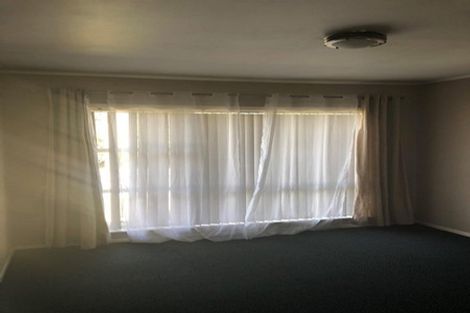 Photo of property in 2/99 Ireland Road, Mount Wellington, Auckland, 1060