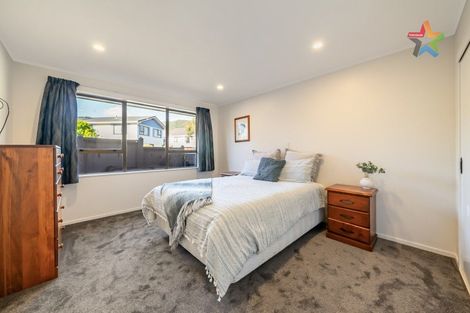 Photo of property in 28 Mcenroe Grove, Naenae, Lower Hutt, 5011