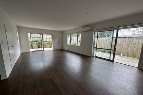 Photo of property in 2a Hemi Street, Narrow Neck, Auckland, 0622