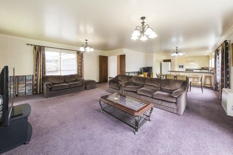 Photo of property in 53 Long Melford Road, Awapuni, Palmerston North, 4412