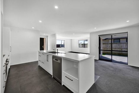 Photo of property in 66 Murray Avenue, Hawera, 4610